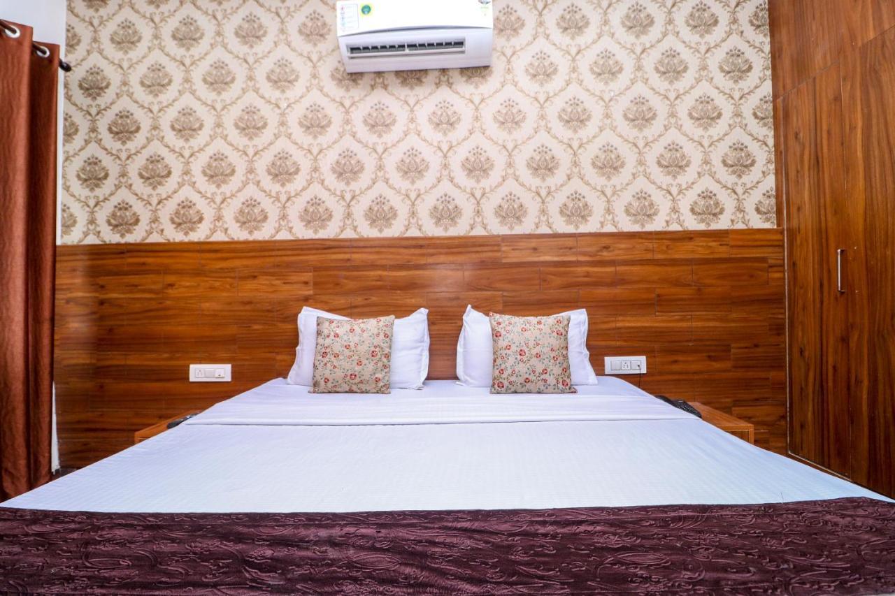 Hotel Fusion Zirakpur 外观 照片